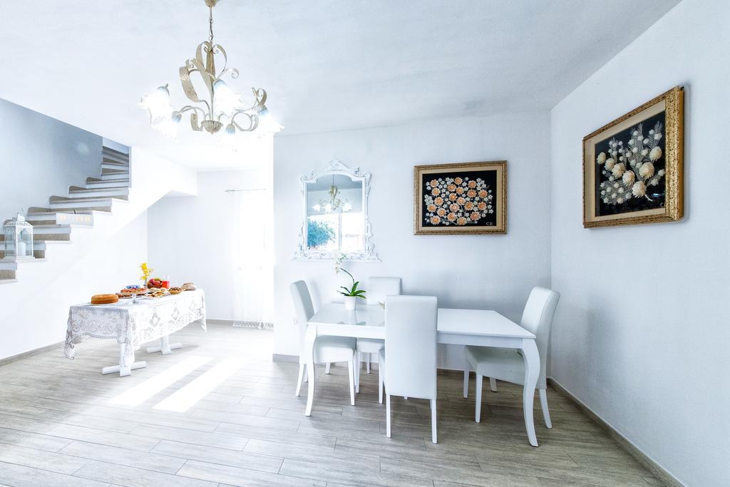 SantʼAntìoco Isola Antica酒店 外观 照片